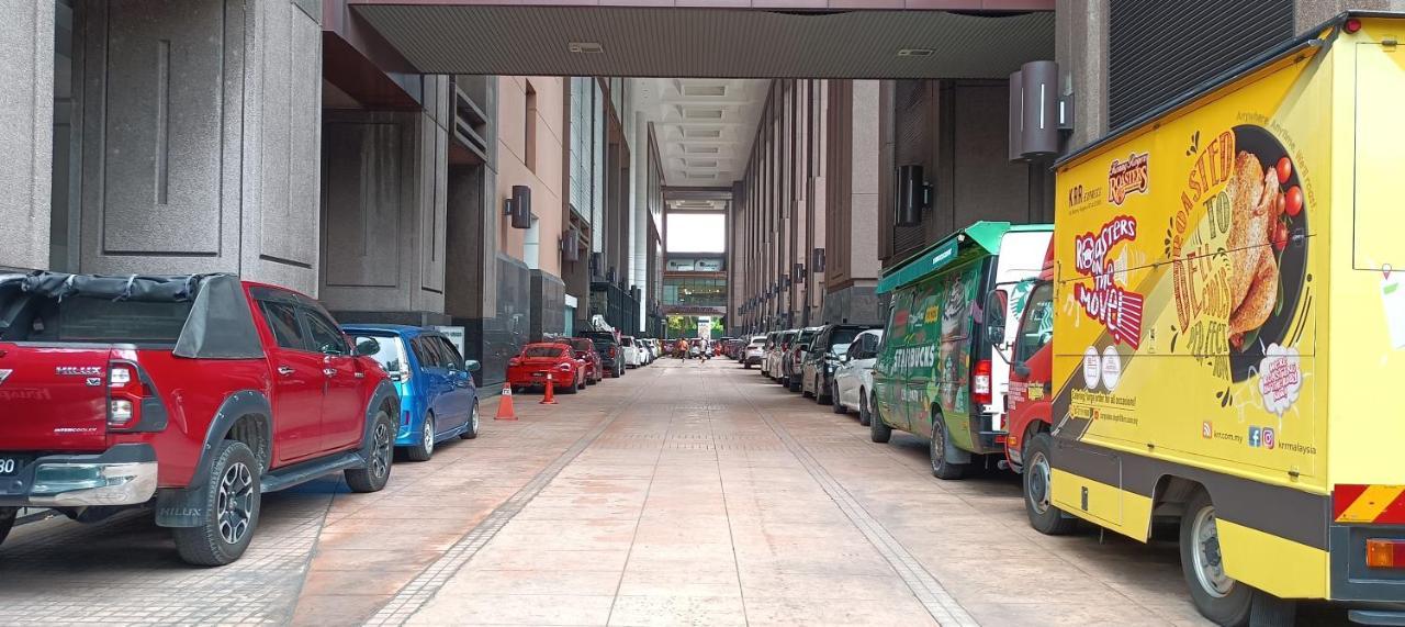 Plaza Apartment At Berjaya Times Square Kl Kuala Lumpur Eksteriør bilde